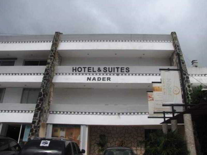 Hotel Y Suites Nader Cancún Eksteriør billede